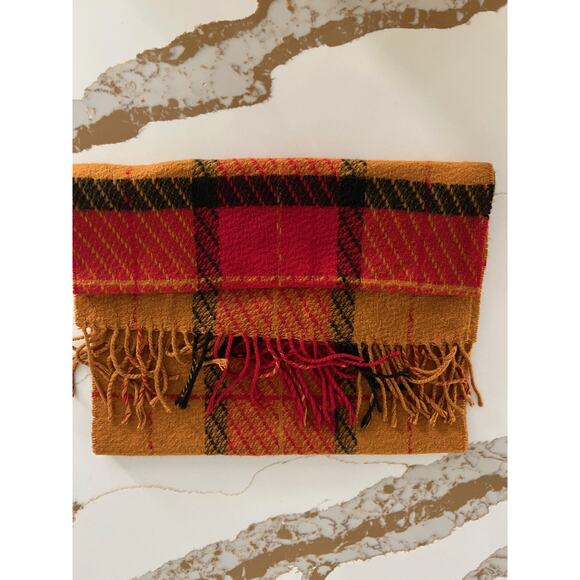 London Fog CashMink Scarf Plaid Red Mustard Tassel Hem Germany Winter - Picture 5 of 6